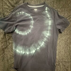 Old Navy Dark Blue Spiral Tee